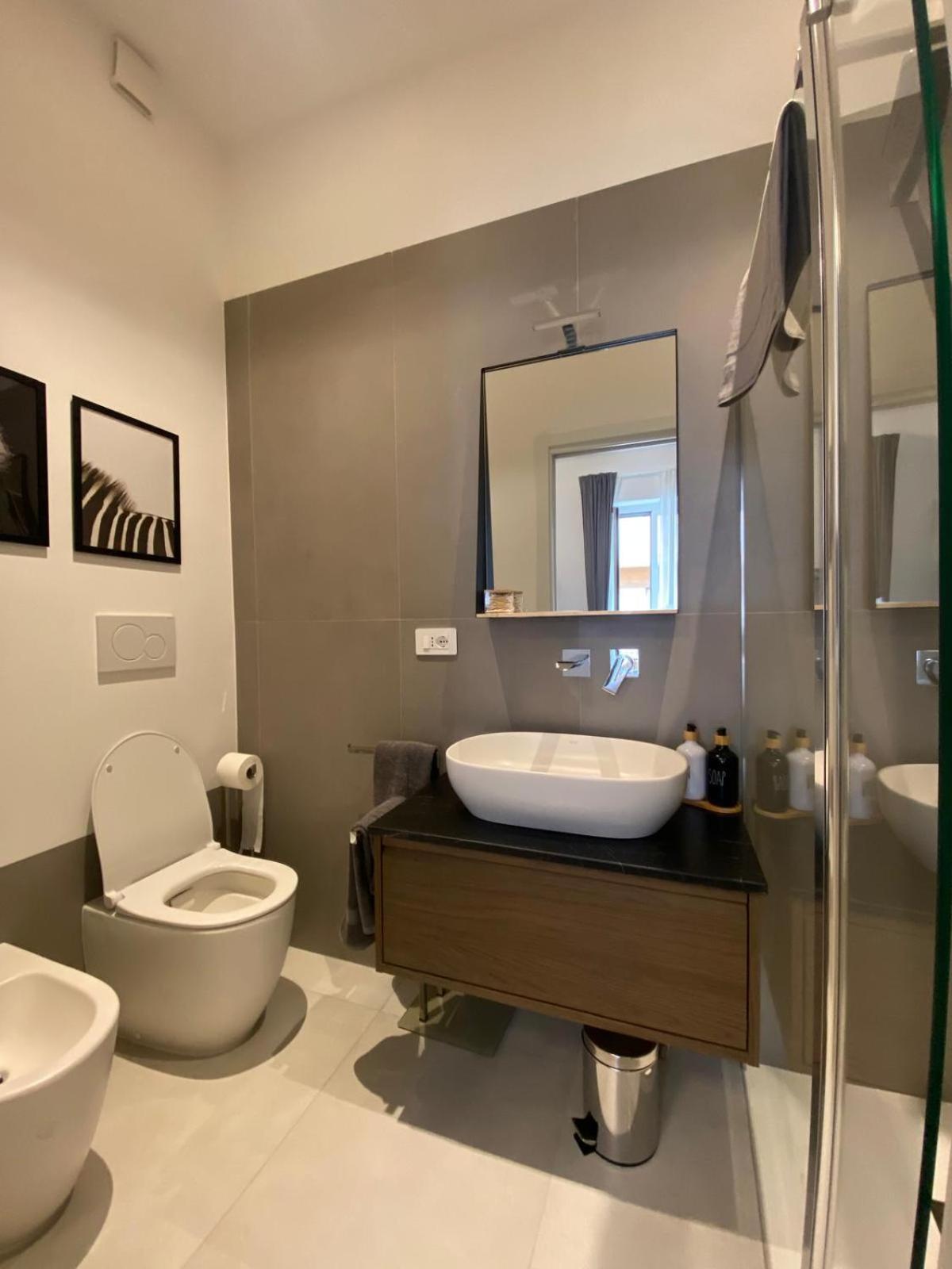 Hotel Manzoni 116 Bari Esterno foto